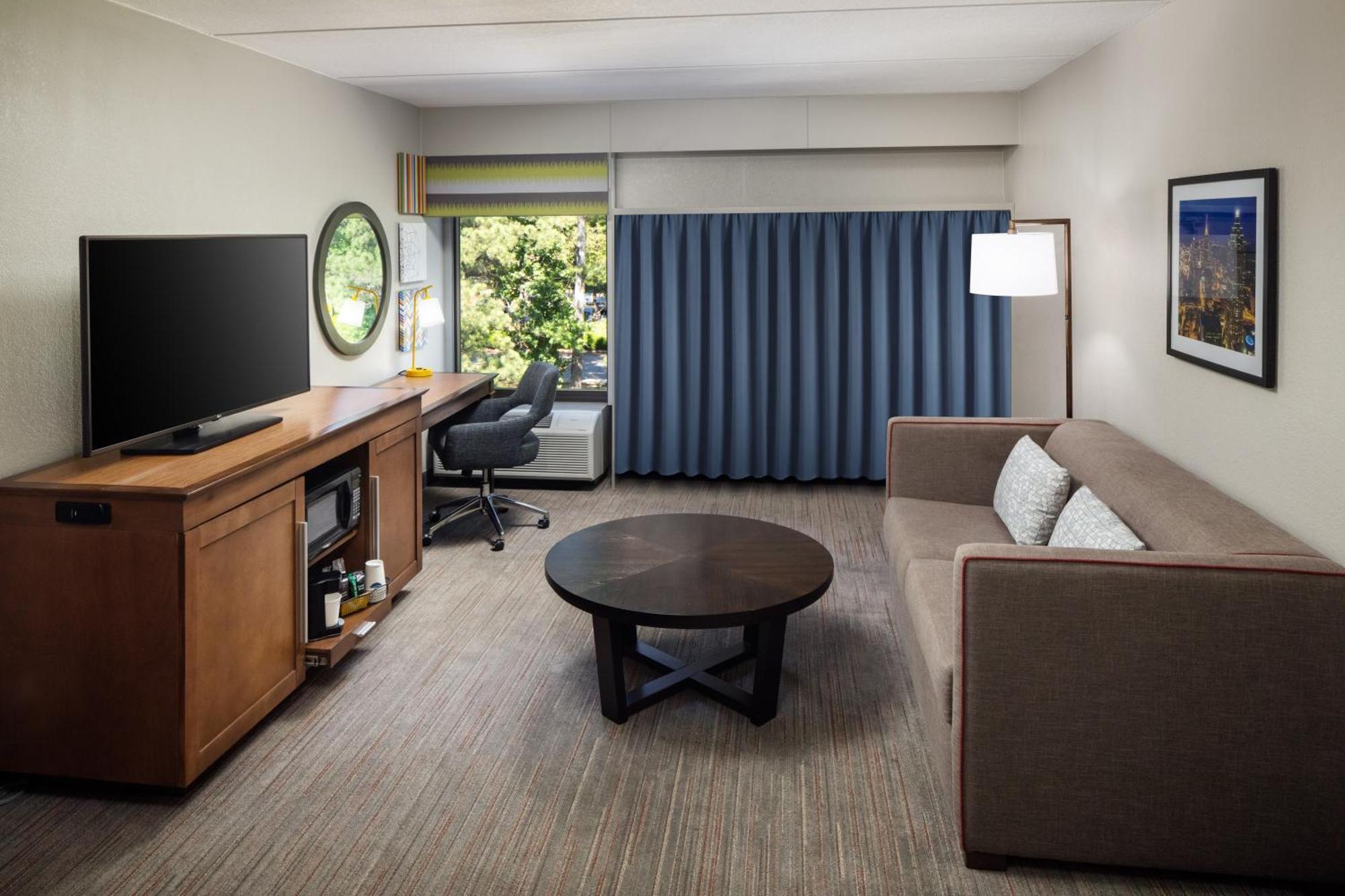 Hampton Inn Atlanta-Northlake Такер Экстерьер фото