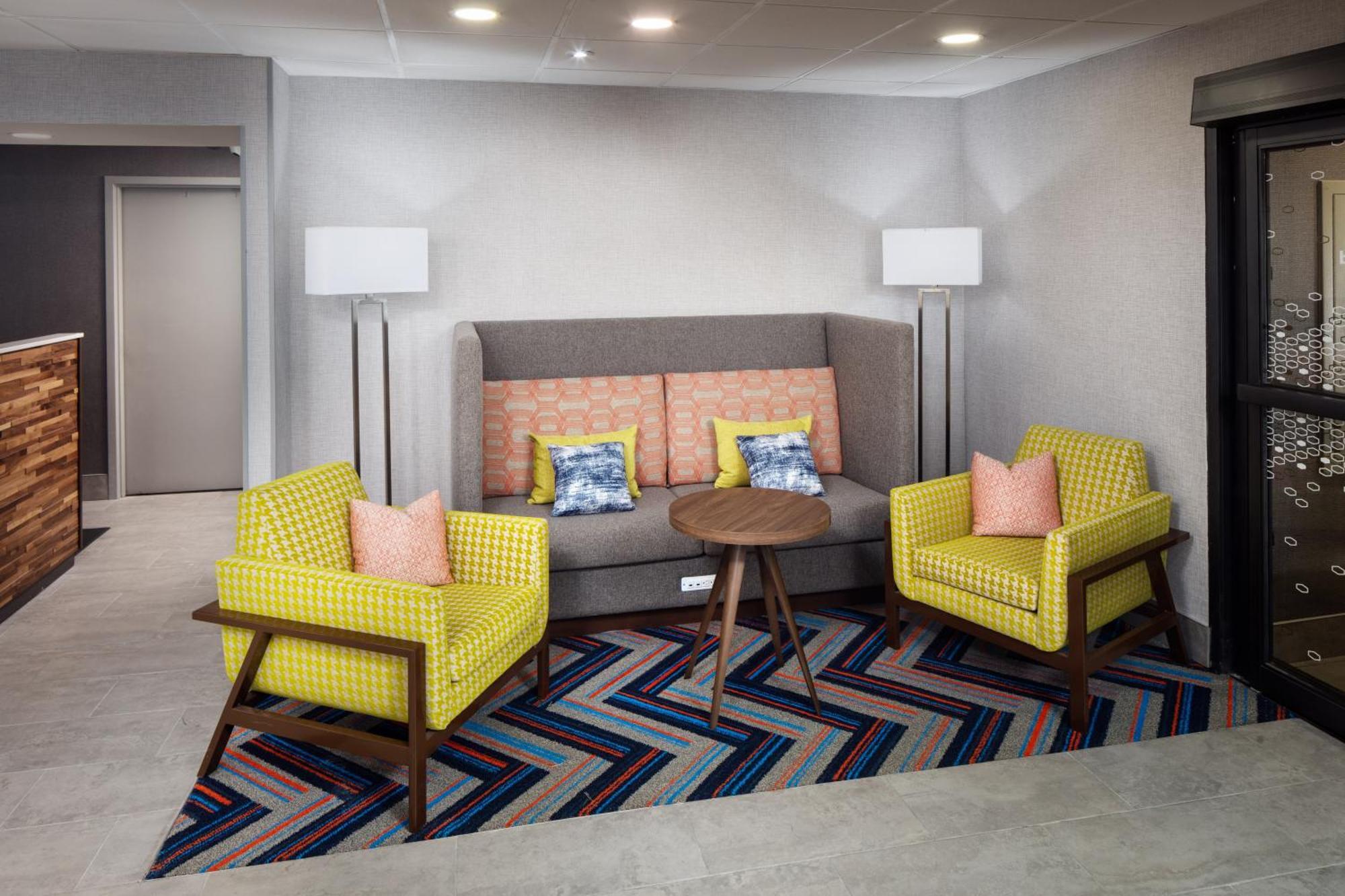 Hampton Inn Atlanta-Northlake Такер Экстерьер фото