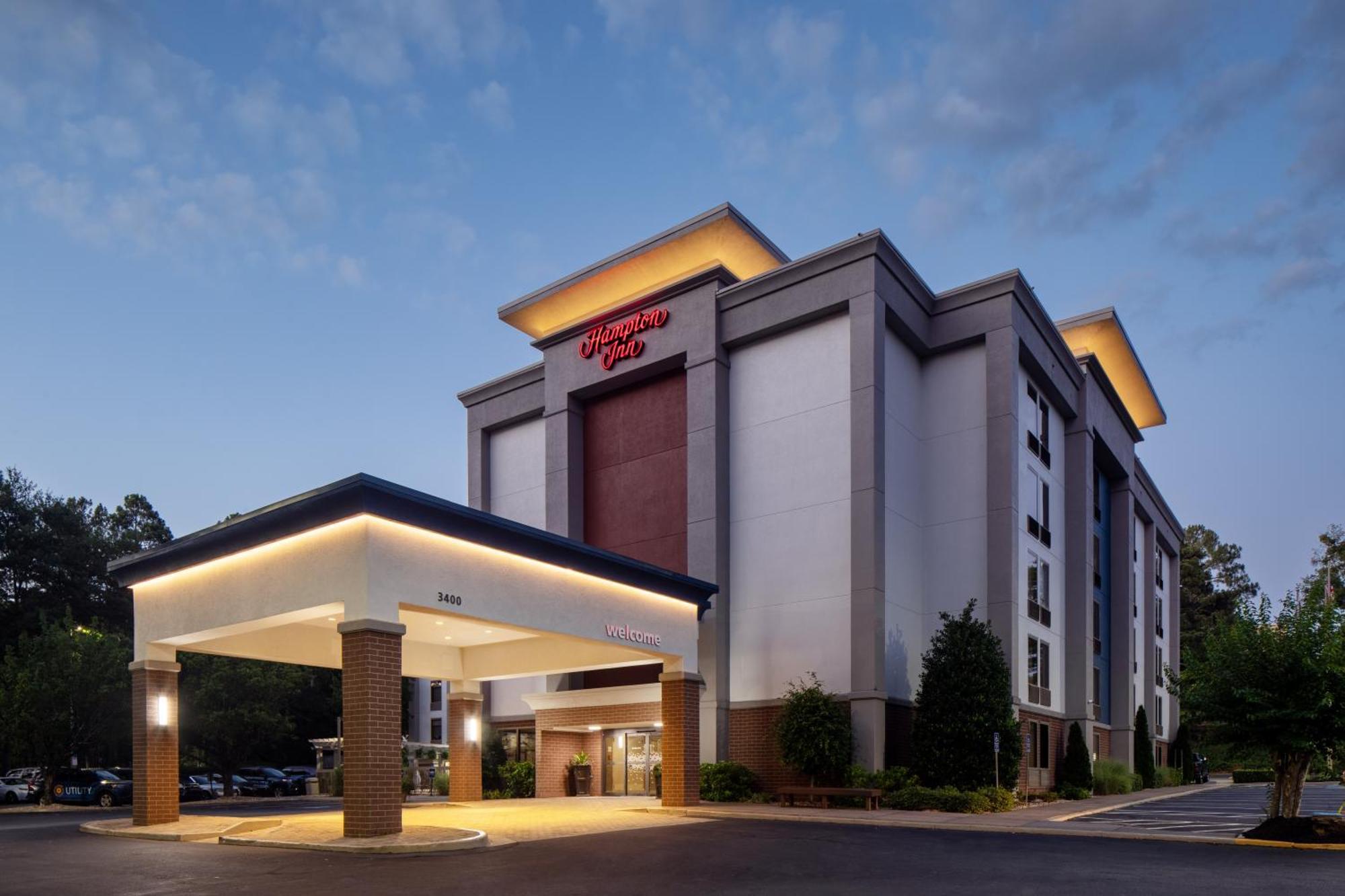 Hampton Inn Atlanta-Northlake Такер Экстерьер фото