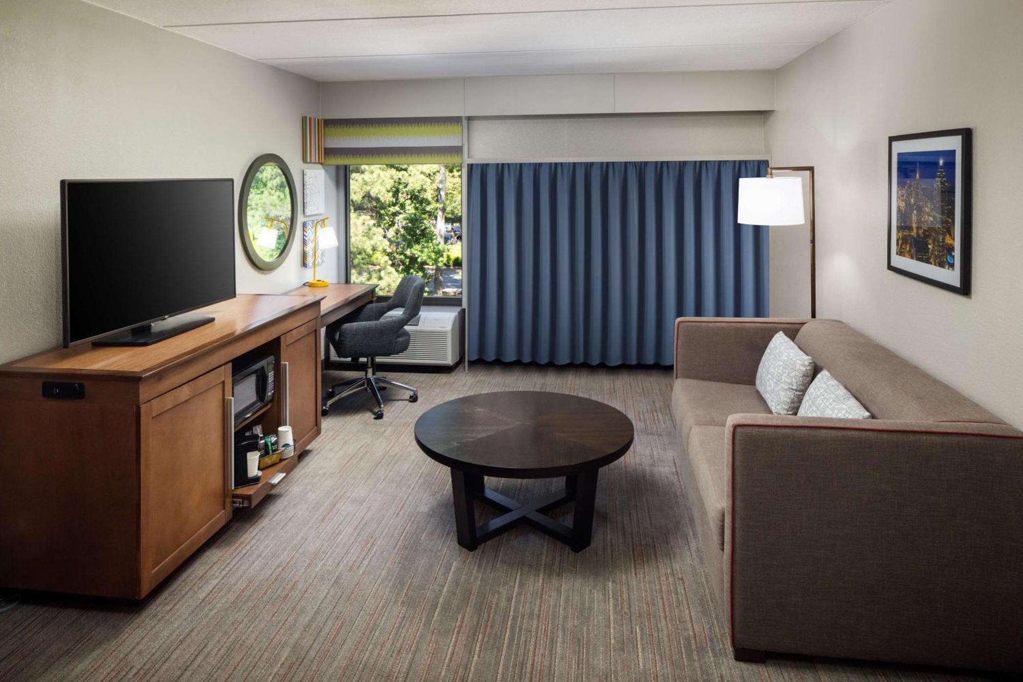 Hampton Inn Atlanta-Northlake Такер Экстерьер фото